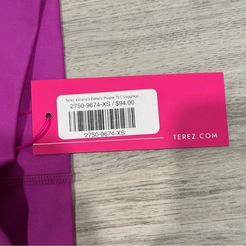 NWT Terez x Dana’s Bakery Athletic TLC Leggings Activewear Pants Purple Size XS - Picture 2 of 7